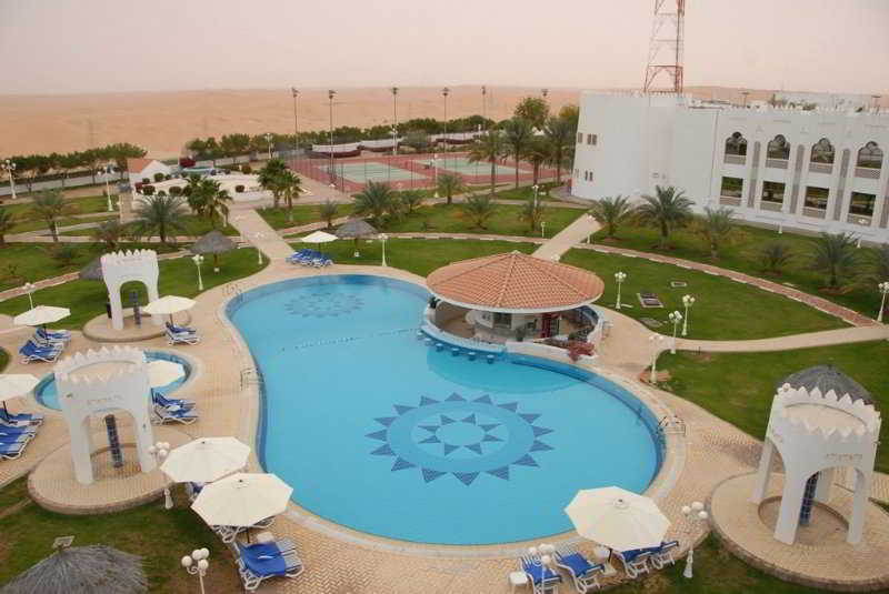 Liwa Hotel Mezairaa Bagian luar foto